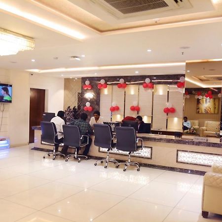 Hotel Shubham Celebrations Хайдарабад Экстерьер фото